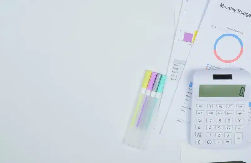 Stratégies efficaces pour faire face au surendettement : conseils d’experts