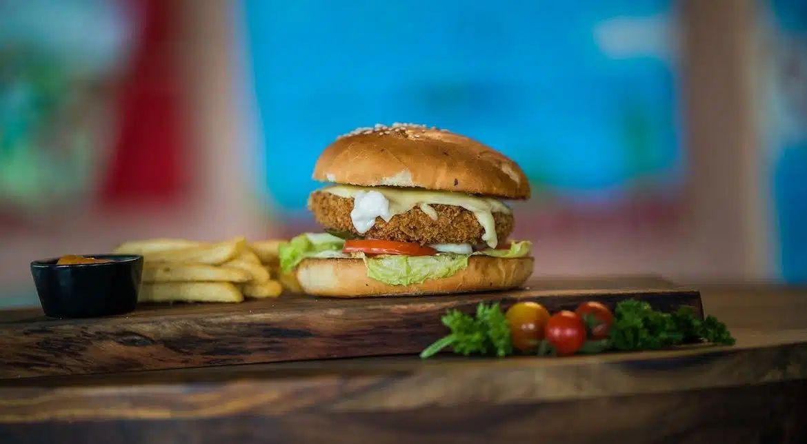 Franchise fast food végétarienne : la solution idéale pour les amateurs de burgers sans viande