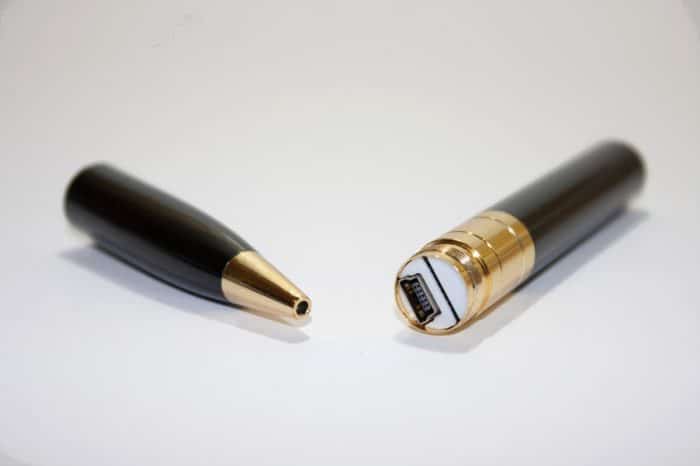 L’efficacité du stylo effaçable avec gomme intégrée : notre guide complet