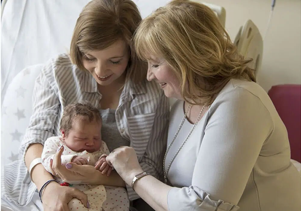 Quels matériels apporter à votre mère pour la garde du bébé ?