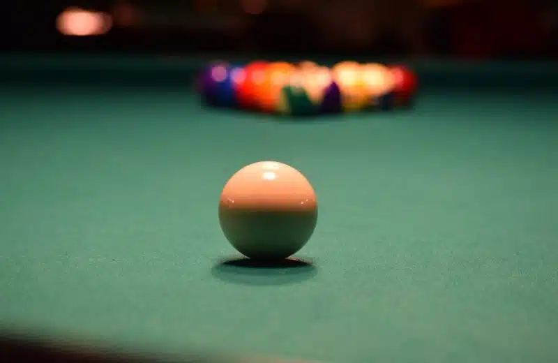 Comment aménager une salle de jeu avec une table de billard dans votre maison ?