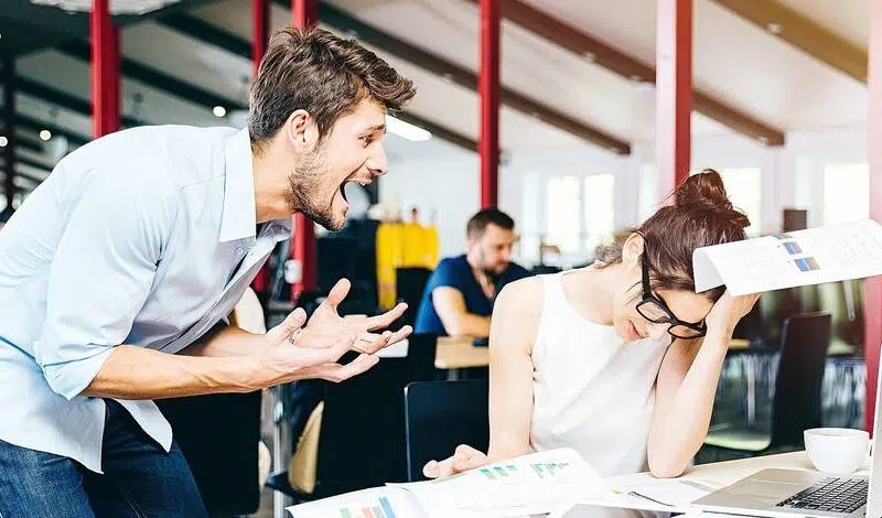 Victime d’un harcèlement au travail : où trouver de l’aide ?