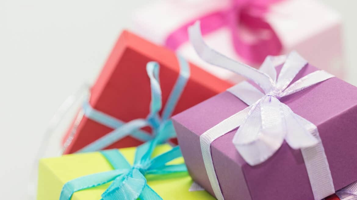 L'art d'offrir des cadeaux aux employés pour renforcer les liens au sein de l'entreprise