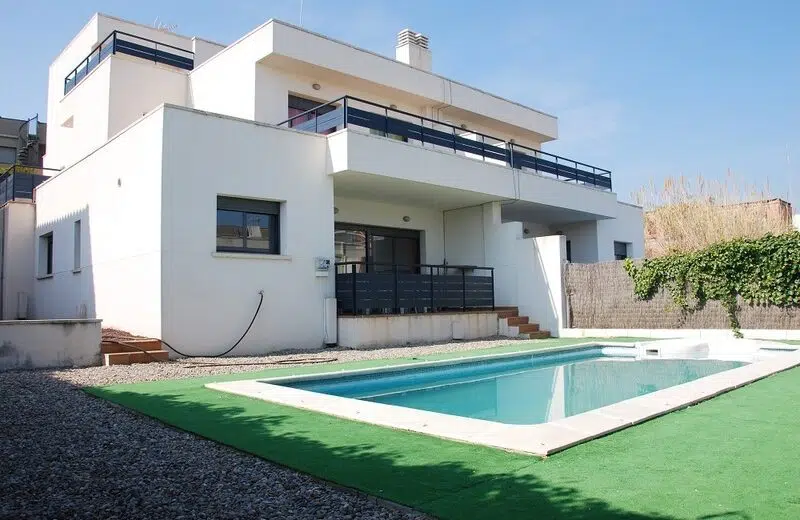 Maison de vacances : Pourquoi louer une maison à la Costa Dorada?