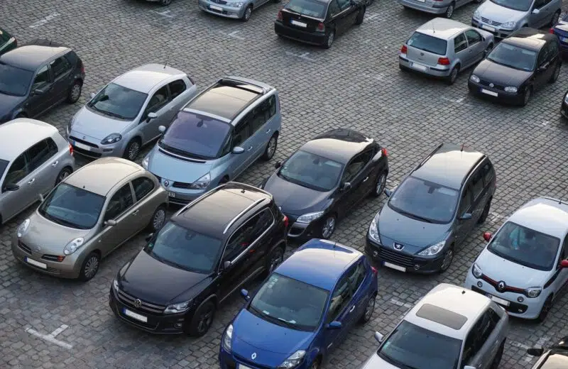 Faut-il investir dans une place de parking ?