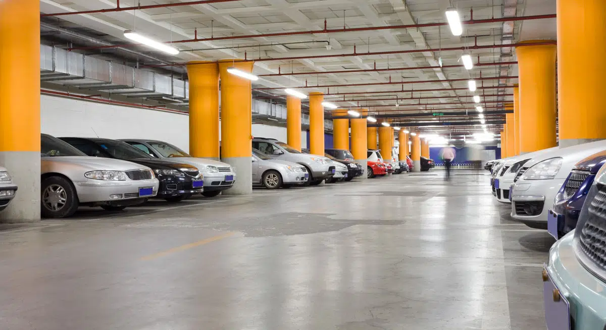 parking fermé