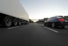 Louer un camion de déménagement avec chauffeur : avantages et inconvénients